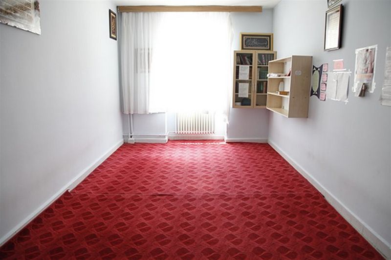 İbadet Alanı