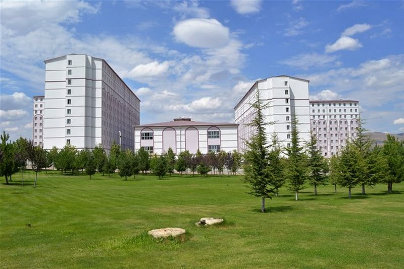 Saliha Sultan Öğrenci Yurdu